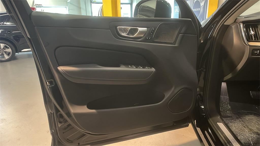used 2022 Volvo XC60 car, priced at $36,991