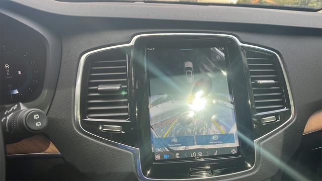 new 2025 Volvo XC90 car