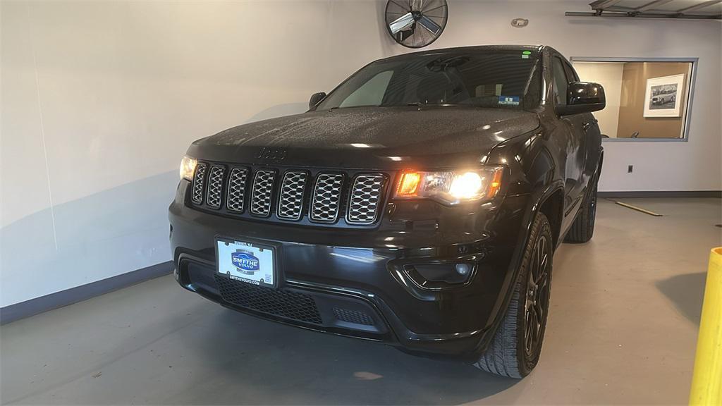 used 2018 Jeep Grand Cherokee car, priced at $11,899