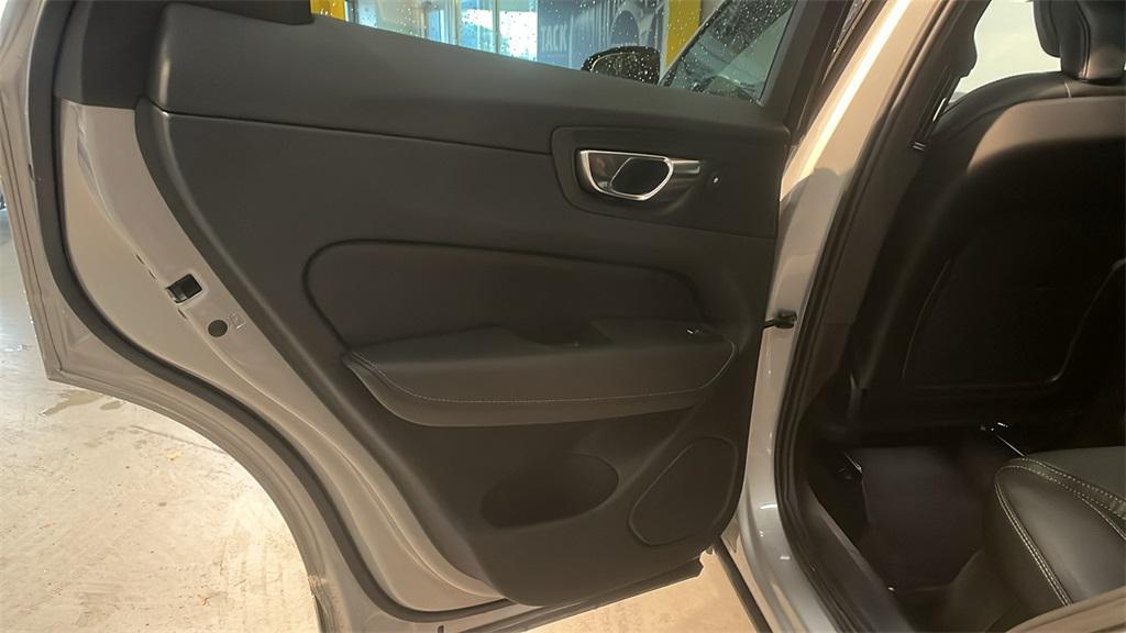used 2023 Volvo XC60 Recharge Plug-In Hybrid car, priced at $46,995