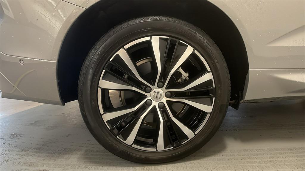 used 2023 Volvo XC60 Recharge Plug-In Hybrid car, priced at $46,995