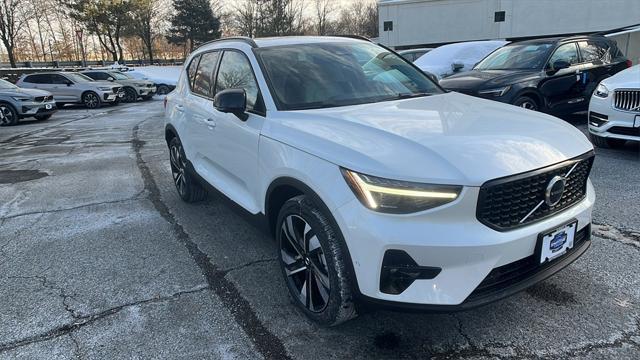 new 2025 Volvo XC40 car, priced at $49,790