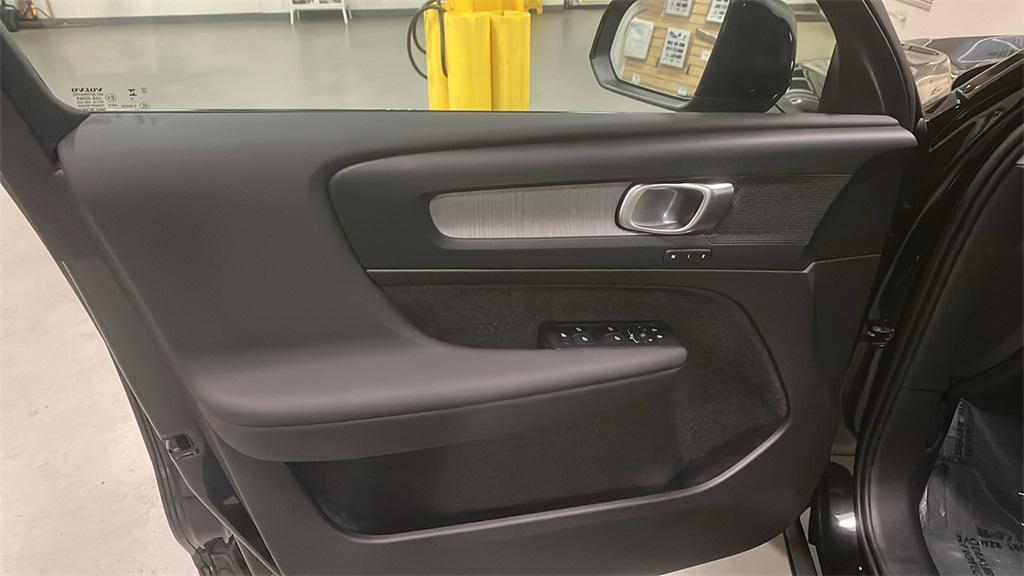 used 2026 Volvo XC40 car, priced at $50,000