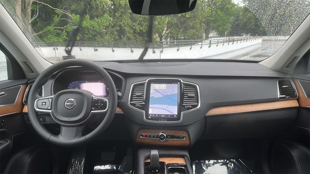 used 2024 Volvo XC90 Recharge Plug-In Hybrid car, priced at $61,011
