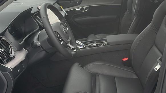 new 2026 Volvo XC90 car, priced at $75,155