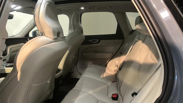 used 2022 Volvo XC60 car, priced at $34,803