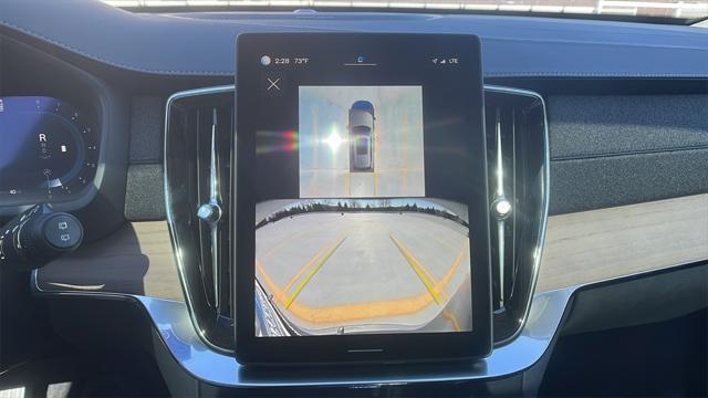new 2025 Volvo XC90 car, priced at $65,555