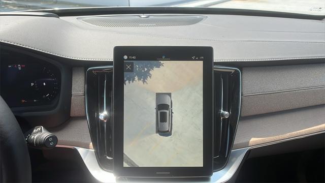 new 2026 Volvo XC90 car, priced at $75,145