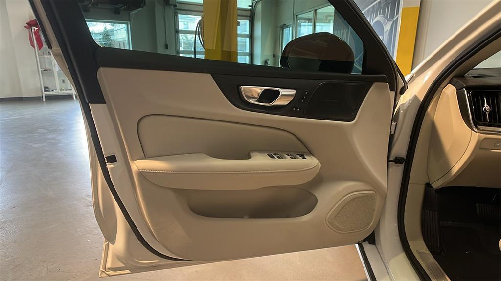 used 2024 Volvo S60 car, priced at $38,494