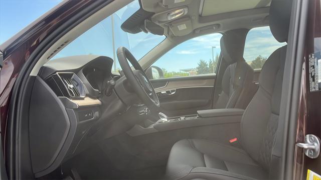 new 2025 Volvo XC90 Plug-In Hybrid car, priced at $75,045