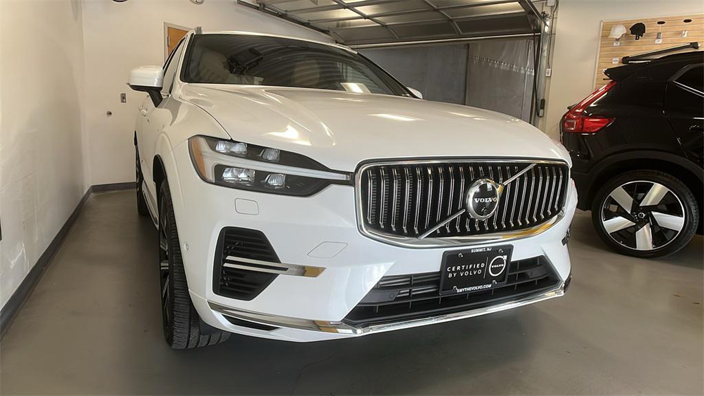 used 2023 Volvo XC60 Recharge Plug-In Hybrid car, priced at $48,995
