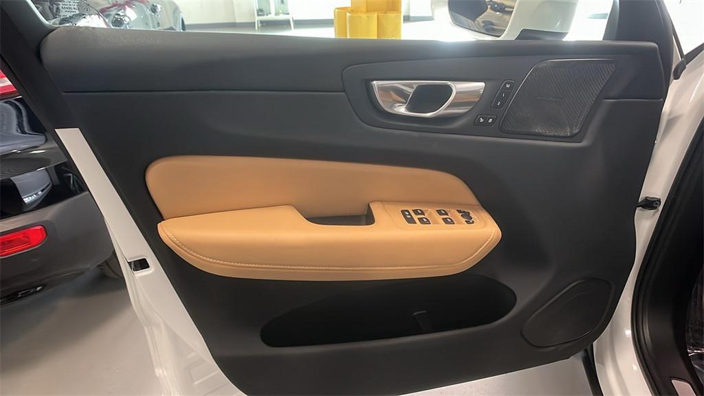 used 2023 Volvo XC60 Recharge Plug-In Hybrid car, priced at $48,995