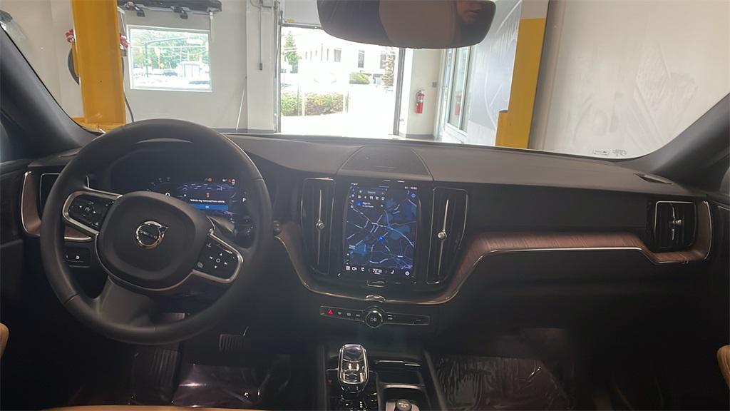 used 2023 Volvo XC60 Recharge Plug-In Hybrid car, priced at $48,995