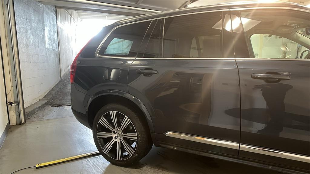 used 2023 Volvo XC90 Recharge Plug-In Hybrid car, priced at $46,000