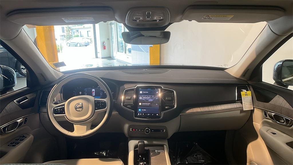 used 2023 Volvo XC90 Recharge Plug-In Hybrid car, priced at $46,000