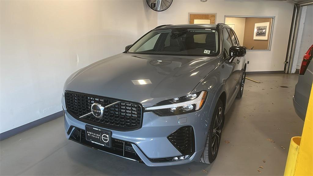 used 2023 Volvo XC60 car, priced at $36,735