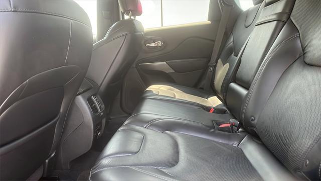 used 2019 Jeep Cherokee car, priced at $14,272