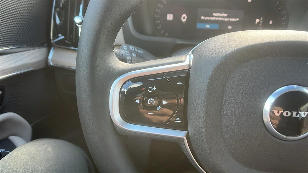 new 2026 Volvo XC90 car, priced at $62,345