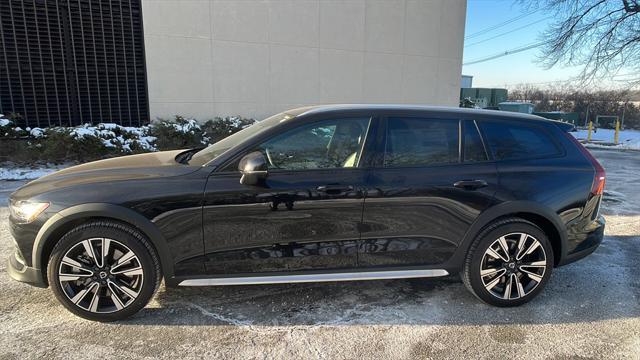 new 2025 Volvo V60 Cross Country car, priced at $58,525