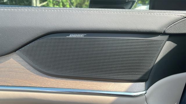 new 2025 Volvo EX90 car