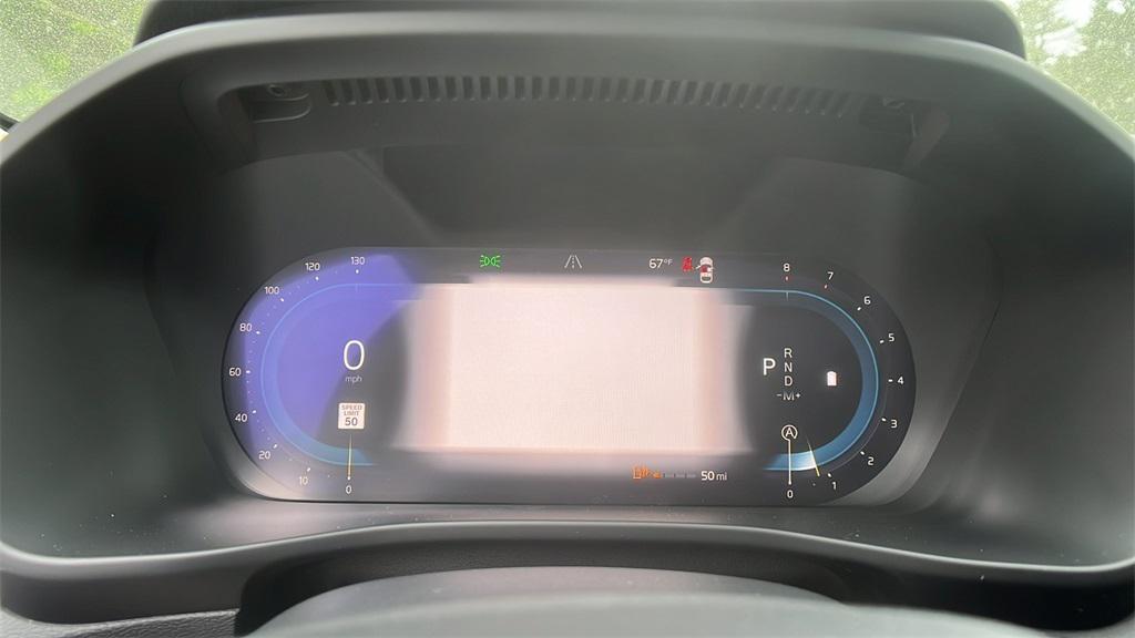 new 2025 Volvo XC40 car, priced at $48,335