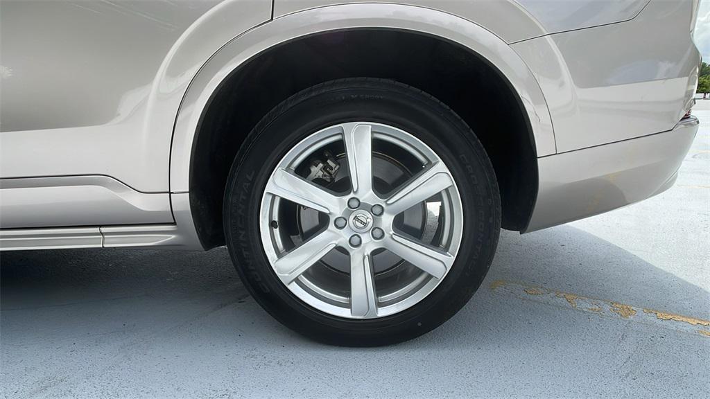 used 2023 Volvo XC90 car, priced at $41,895