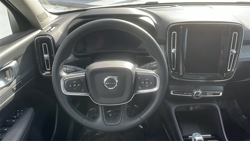 used 2025 Volvo XC40 car, priced at $36,294