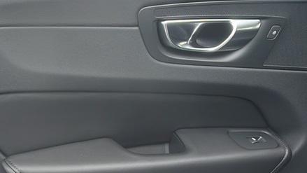 new 2025 Volvo XC60 Plug-In Hybrid car, priced at $66,260