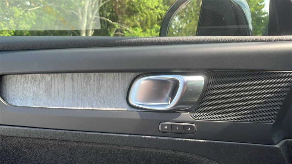 new 2026 Volvo XC40 car, priced at $46,545