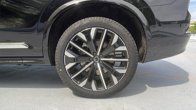 new 2025 Volvo XC90 car, priced at $69,155
