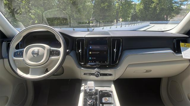 new 2025 Volvo XC60 Plug-In Hybrid car