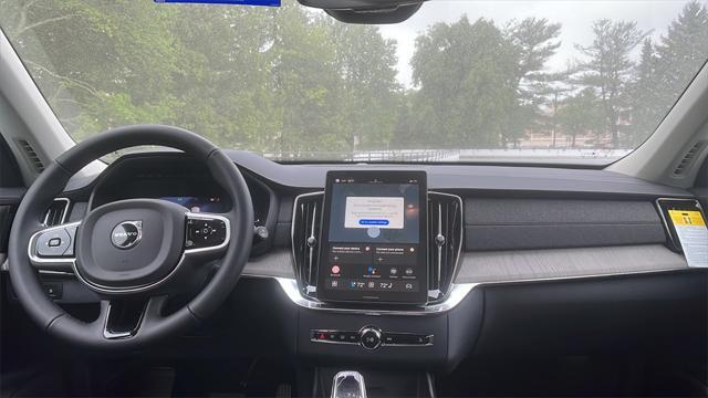 new 2025 Volvo XC90 Plug-In Hybrid car, priced at $82,405