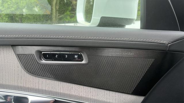 new 2025 Volvo XC90 Plug-In Hybrid car, priced at $82,405