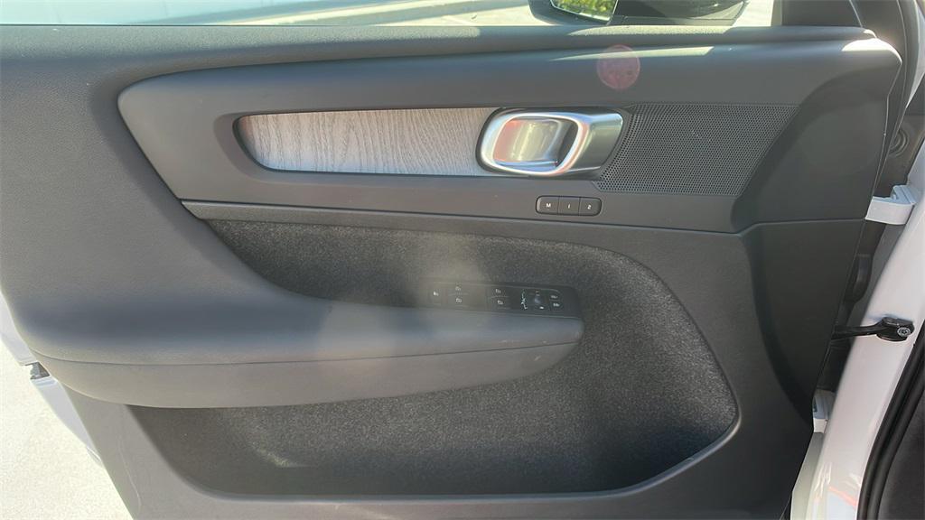 used 2025 Volvo XC40 car, priced at $32,359