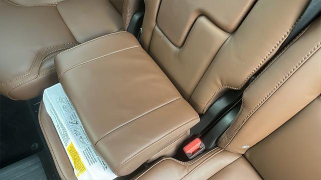 used 2024 Volvo XC90 Recharge Plug-In Hybrid car, priced at $64,898