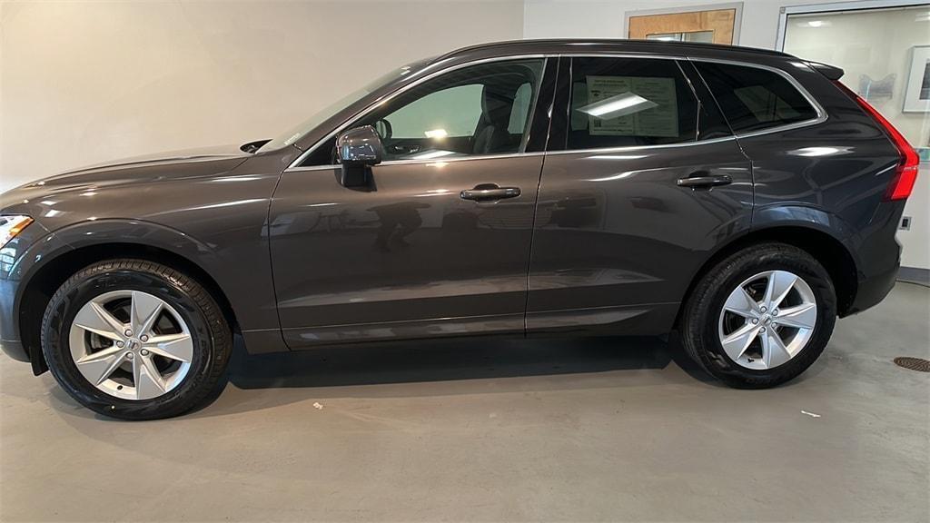 used 2022 Volvo XC60 car, priced at $30,459