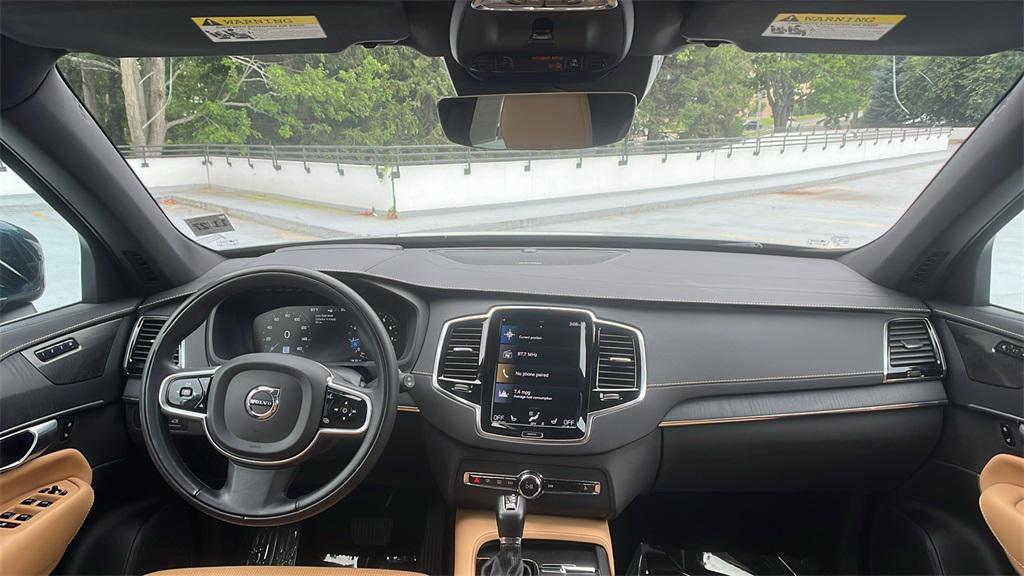 used 2022 Volvo XC90 car, priced at $39,869