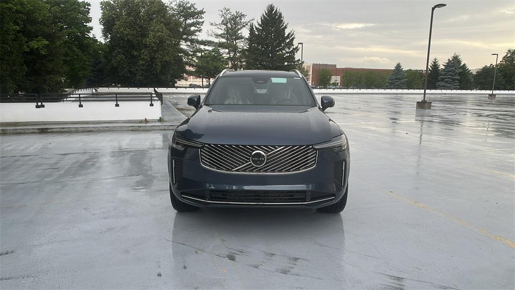 new 2026 Volvo XC90 car, priced at $71,825