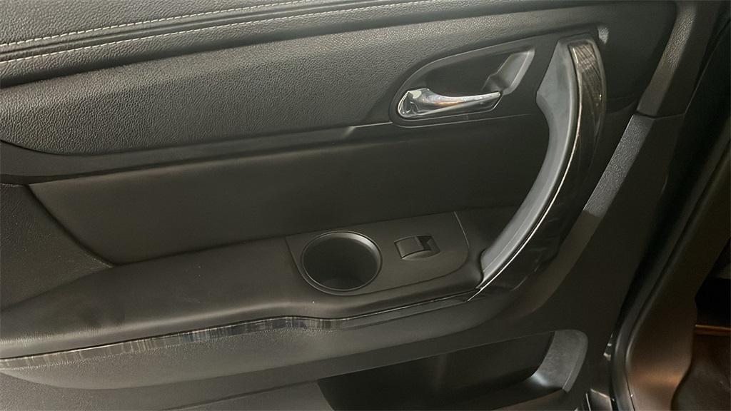used 2014 GMC Acadia car, priced at $6,395