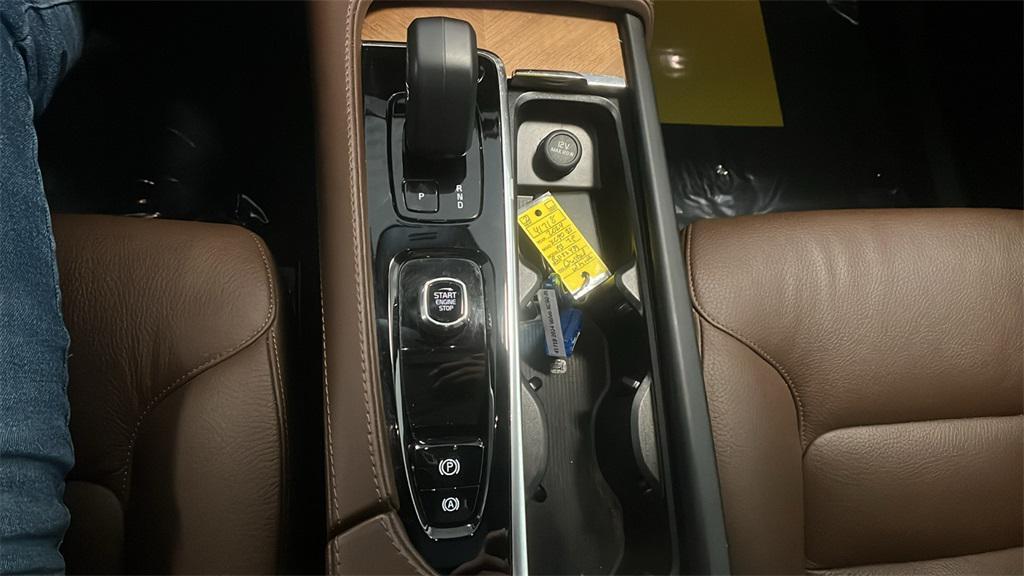 used 2024 Volvo XC90 car, priced at $43,489