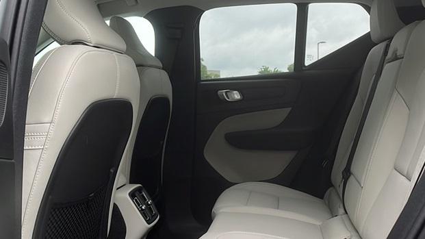 new 2025 Volvo XC40 car, priced at $51,145
