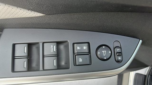 used 2016 Honda CR-V car, priced at $17,664