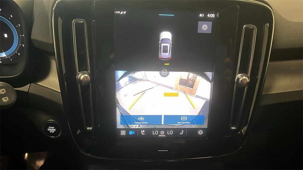 used 2023 Volvo XC40 car, priced at $33,810