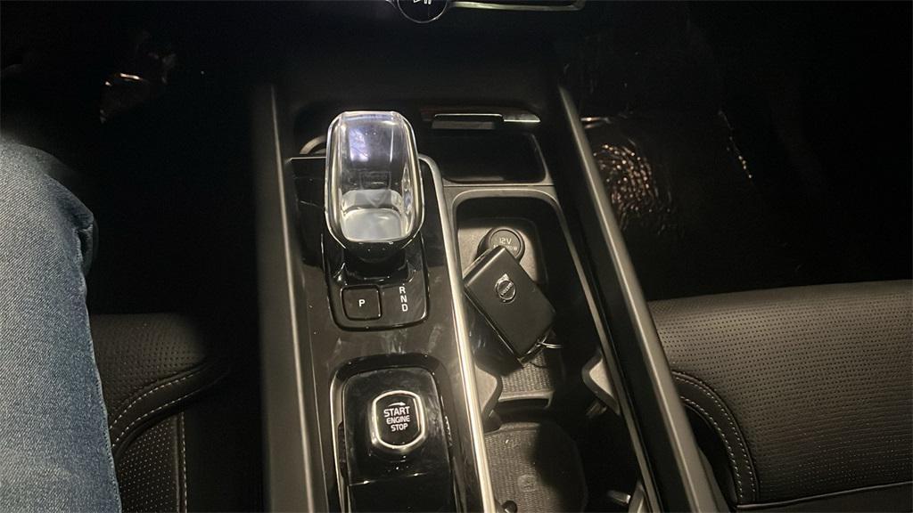 used 2023 Volvo XC60 Recharge Plug-In Hybrid car, priced at $47,989