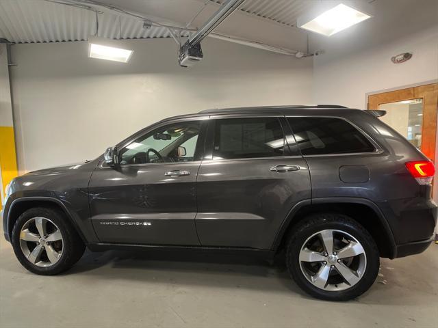 used 2014 Jeep Grand Cherokee car, priced at $9,556