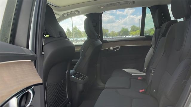 new 2025 Volvo XC90 car, priced at $68,245
