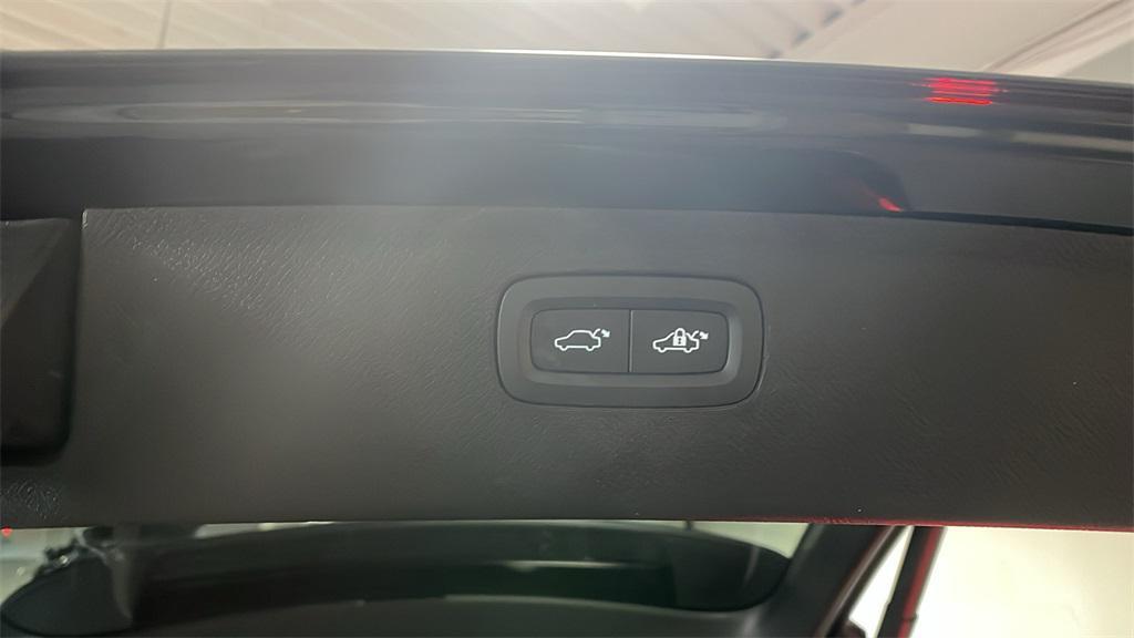 used 2024 Volvo XC90 car, priced at $45,999