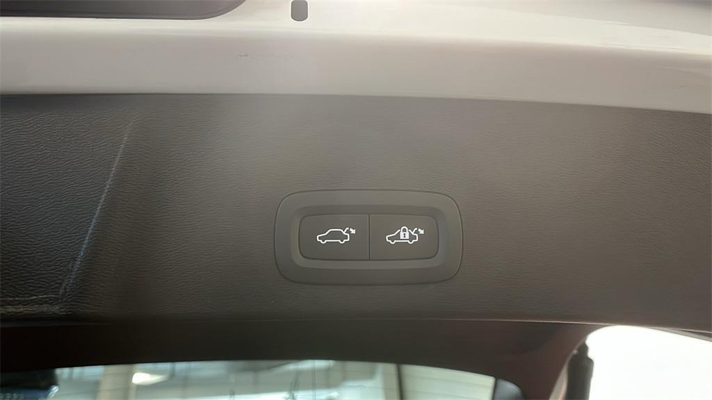 used 2025 Volvo XC40 car, priced at $33,495