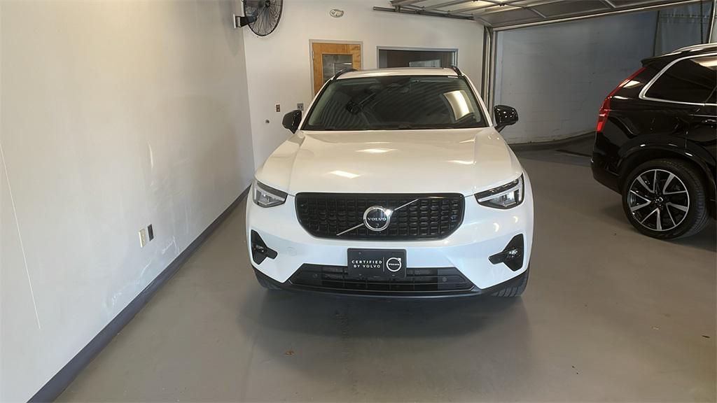used 2025 Volvo XC40 car, priced at $33,495