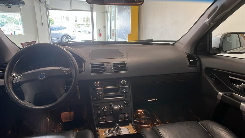 used 2009 Volvo XC90 car, priced at $5,994